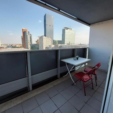 Tower Apartment With Private Terrace Next To Uno 비엔나 외부 사진